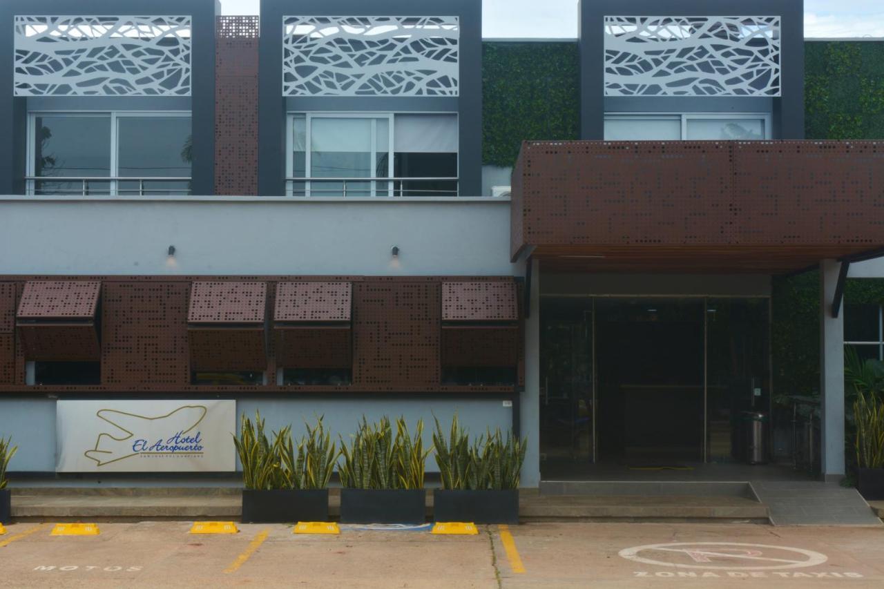 Hotel El Aeropuerto ซานโฮเซเดลกัวเบียเร ภายนอก รูปภาพ