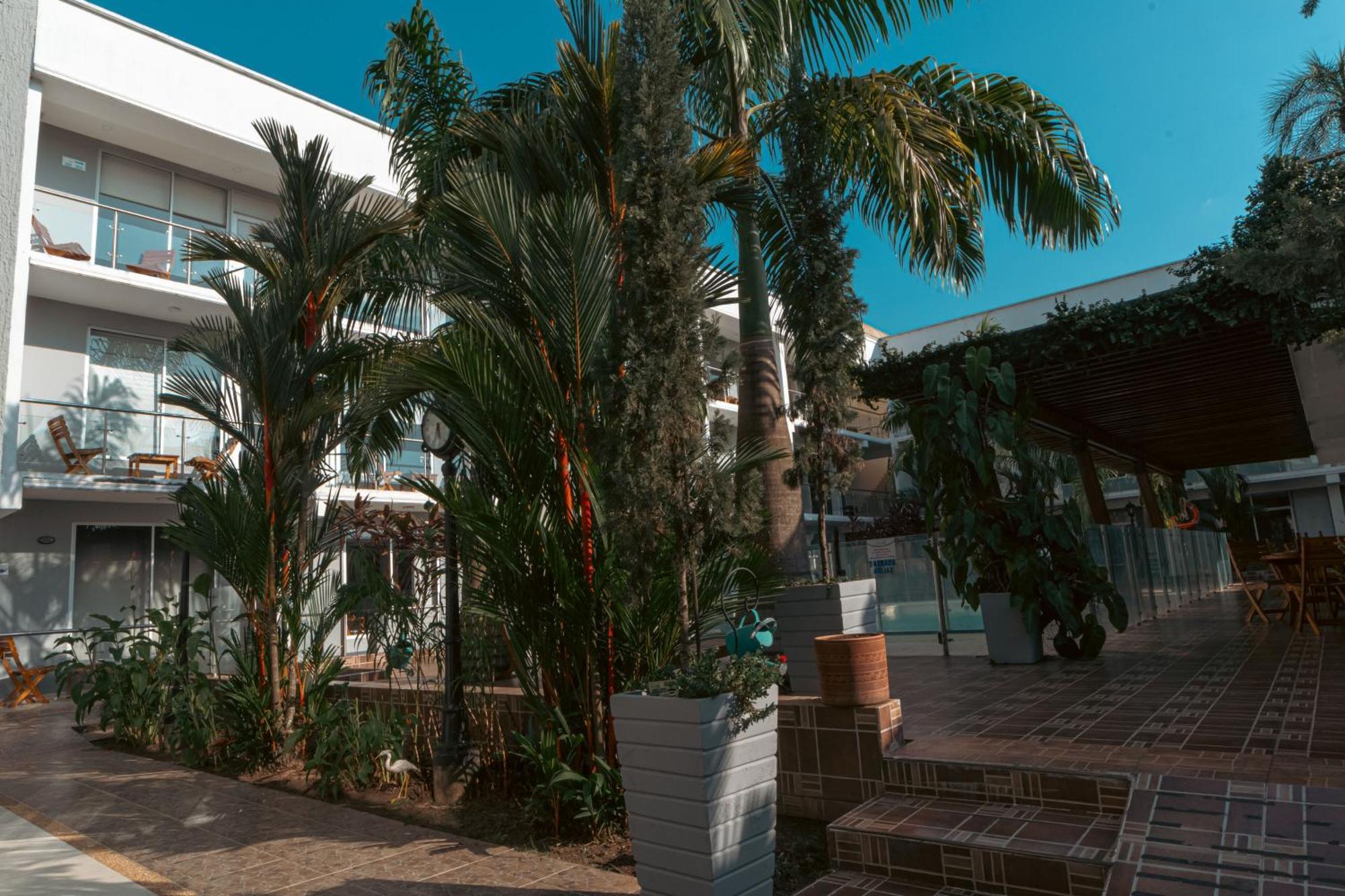 Hotel El Aeropuerto ซานโฮเซเดลกัวเบียเร ภายนอก รูปภาพ