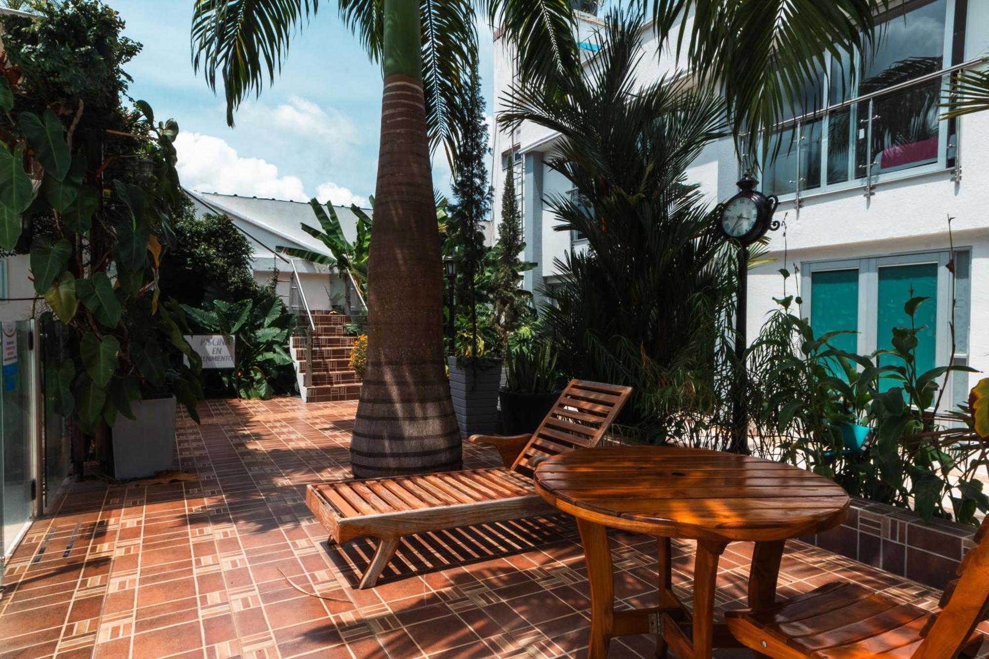 Hotel El Aeropuerto ซานโฮเซเดลกัวเบียเร ภายนอก รูปภาพ