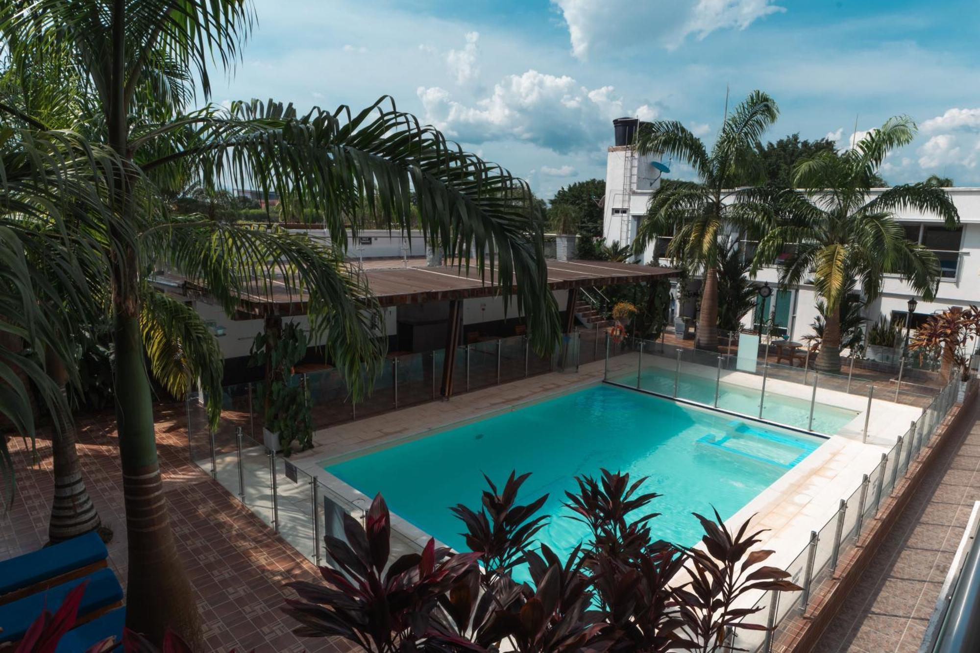 Hotel El Aeropuerto ซานโฮเซเดลกัวเบียเร ภายนอก รูปภาพ