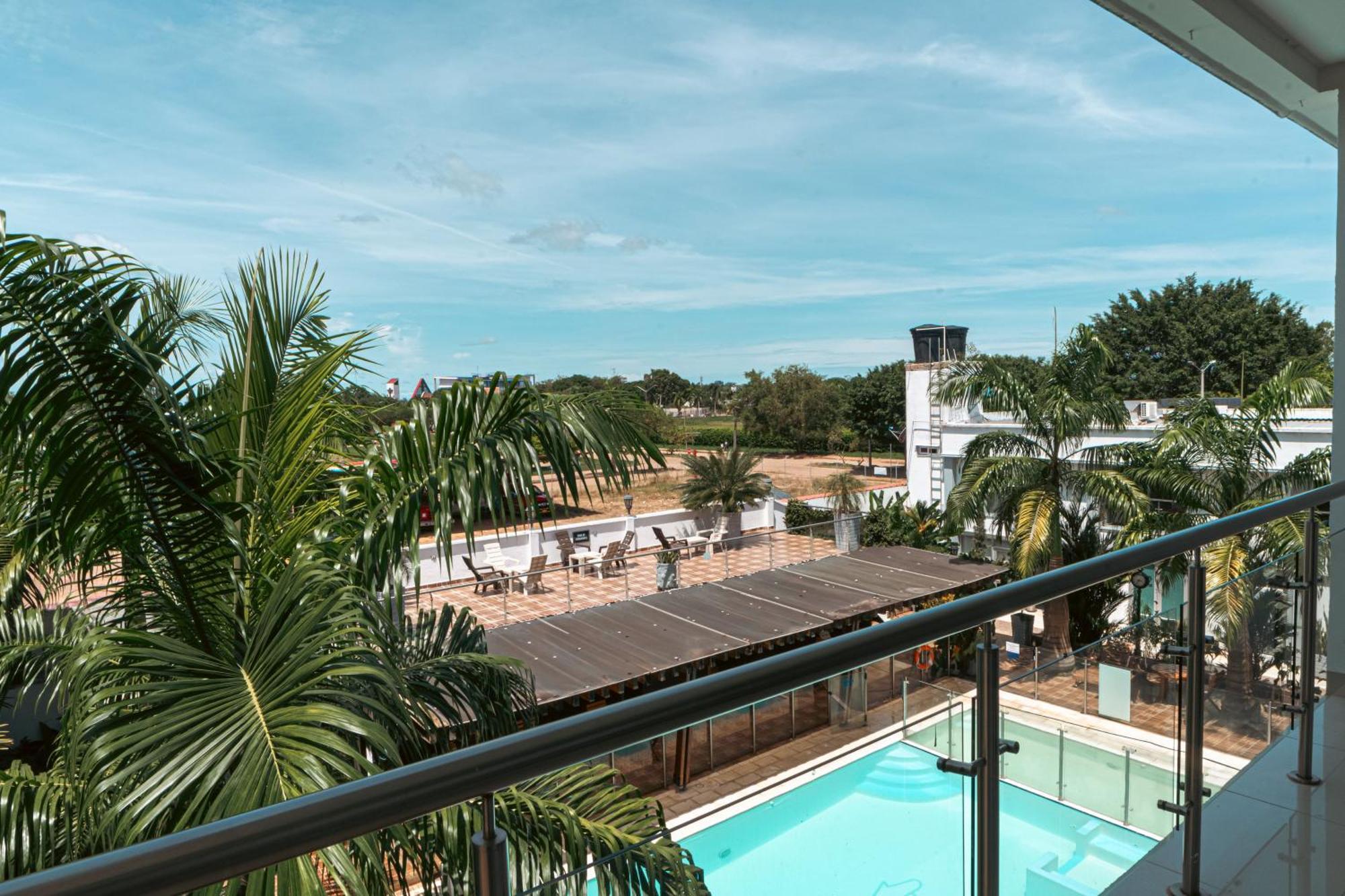 Hotel El Aeropuerto ซานโฮเซเดลกัวเบียเร ภายนอก รูปภาพ
